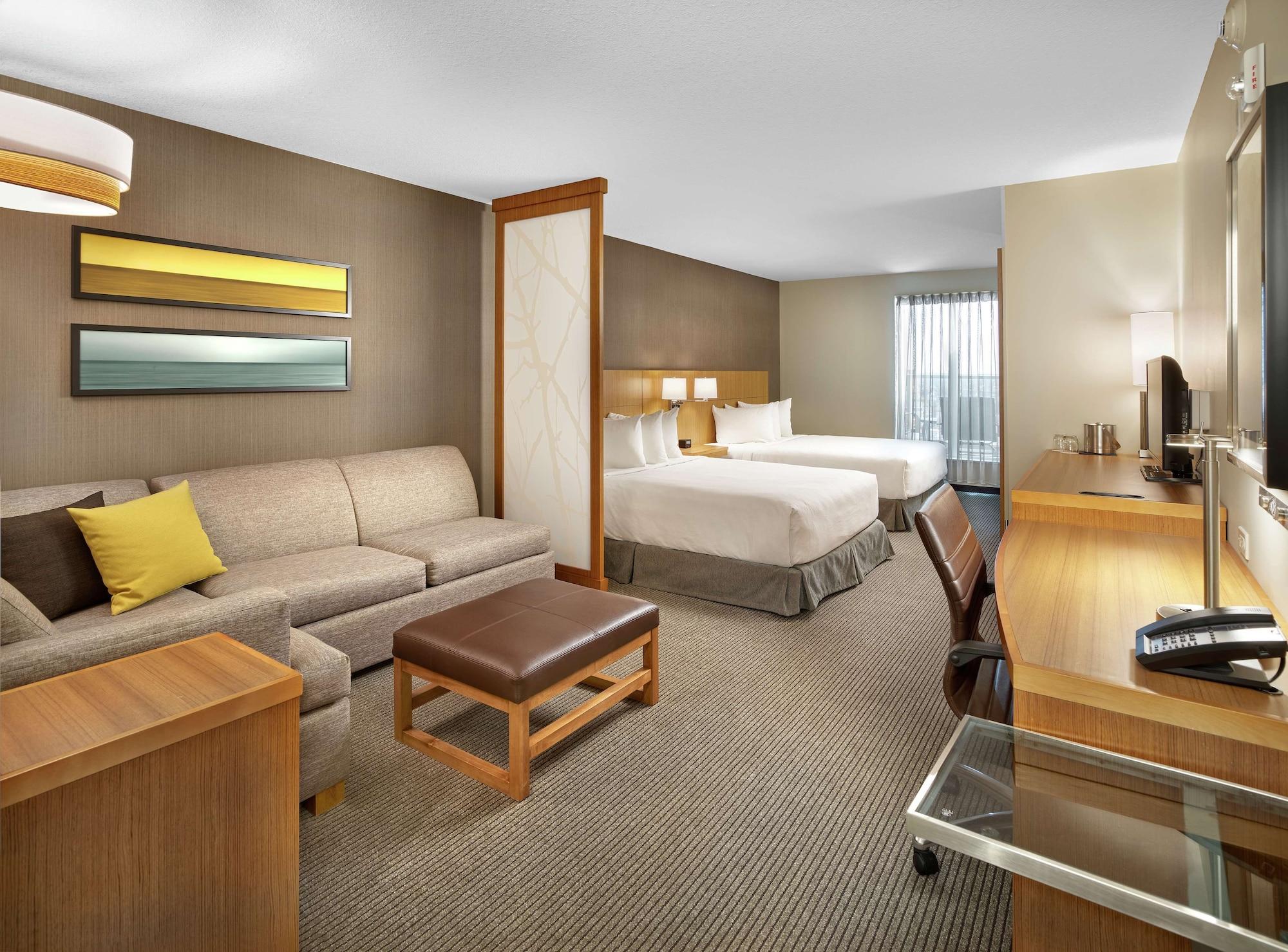 Doubletree By Hilton Edmonton Downtown Hotel Ngoại thất bức ảnh