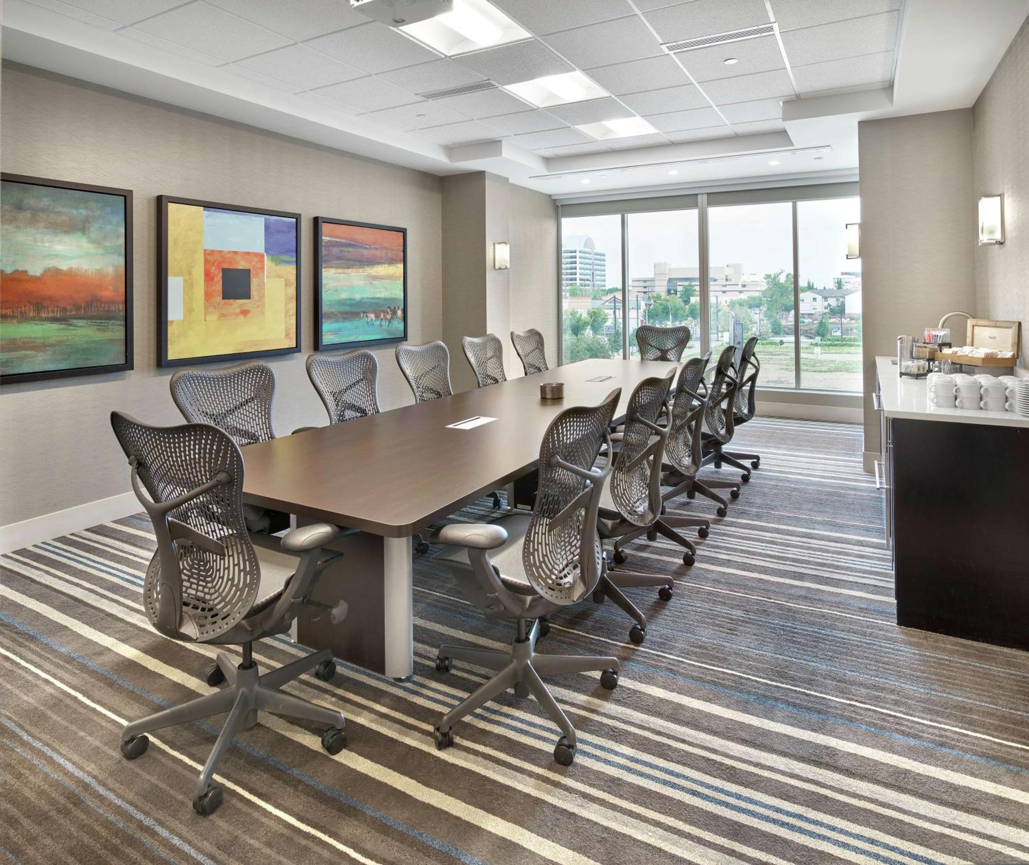 Doubletree By Hilton Edmonton Downtown Hotel Ngoại thất bức ảnh